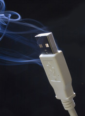 USB connector that transmits data so fast that it's smoking