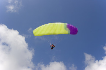  Flight on an operated parachute along coast 