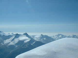 Fototapeta na wymiar Point de vue dans les Alpes