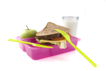 a good filled lunchbox for work or school