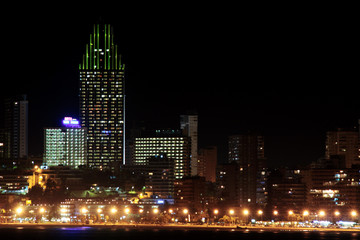 Ciudad en la noche