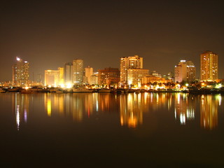 Fototapeta na wymiar Manila Bay Skyline