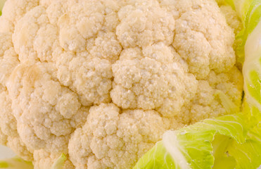 the texture of raw cauliflower macro with water drops