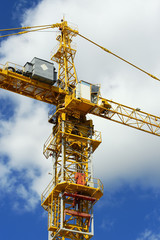 The elevating crane