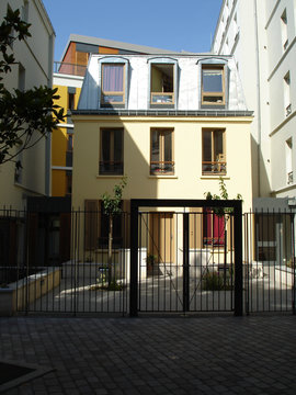 French building house