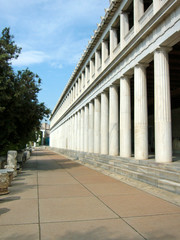 Allée et hall du forum antique