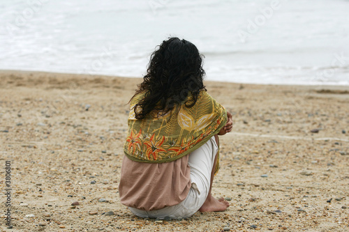 Belle Fille Brune Sur La Plage Stock Photo And Royalty Free