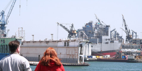 A tour of the shipyards  