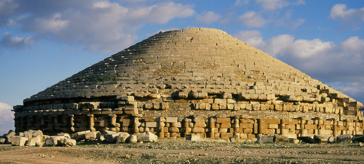 La Madracene (Tombeau de la Chretienne, Tomb of the Christian)