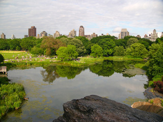 Lake in Central Park, NY - obrazy, fototapety, plakaty