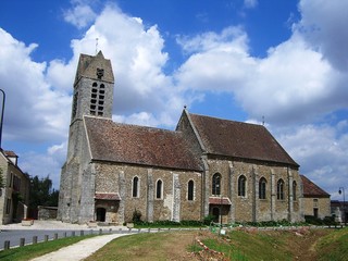 Fototapeta na wymiar Eglise Blandy les Tours