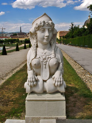 statue in schoenbrunn castle