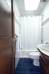 Fototapeta na wymiar łazienka w rodzimym kapitale Hotel Santo Domingo