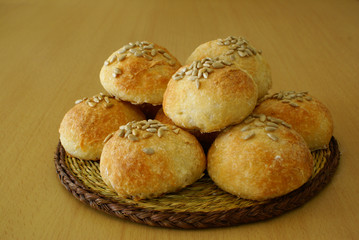 Rolls with sunflower seed