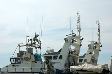 Details of modern Trawlers © philipus