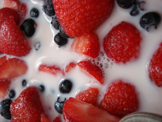 Erdbeeren und Blaubeeren