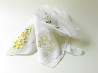 batist handkerchiefs with embroideries