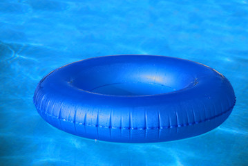 Bouée bleu