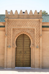 porte d'un bâtiment marocain
