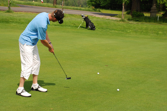 Golf player
