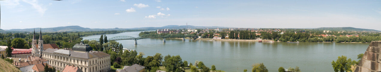 Fototapeta na wymiar Danube (sio) przegląd od Tihan Abby