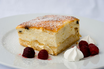 cheese cake with raspberry 2