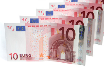 A line of 10 Euros notes.