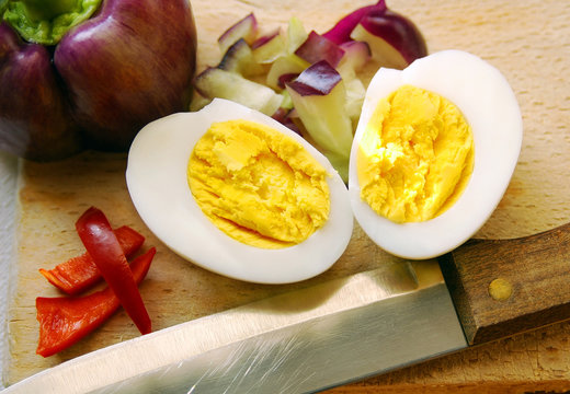 Egg, pepper and knife
