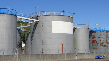 Fuel Tanks