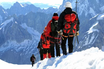 Foto op Plexiglas Alpinisme Bergbeklimmers in het hooggebergte