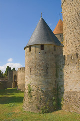 Fototapeta na wymiar Torre de defensa, Carcassonne
