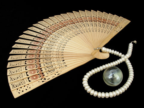 chinese wooden fan