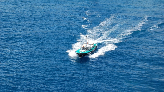 bateau pilote