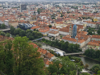 Fototapeta na wymiar Graz, modern structure on the river Mura
