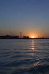 Fototapeta premium Industrial sunrise
