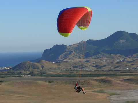 Flights on a paraplane