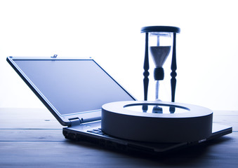 Laptop & Clock