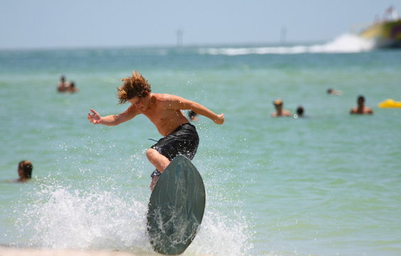 dancing surfer 2