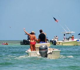 Boating excursion on a sunny Florida day © icholakov