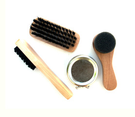 nécessaire entretien chaussures