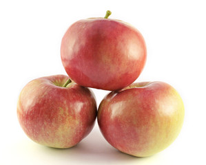 Fototapeta na wymiar Stack of three apples