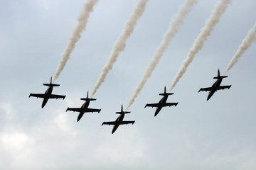  Red-Bull Air Race (Budapest 2007 ) jets flying at airshow