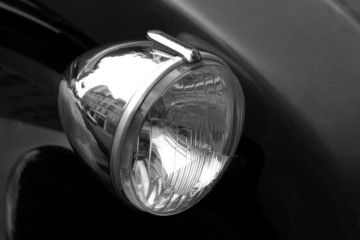 Phare d'une voiture de légende