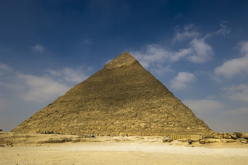Fototapeta na wymiar The Cheops pyramid of Giza