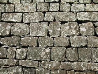mur de pierres anciennes