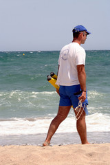 plage sous surveillance