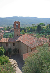 sleepy village piazza in umbria italy