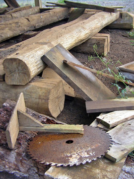 Wooden sawer