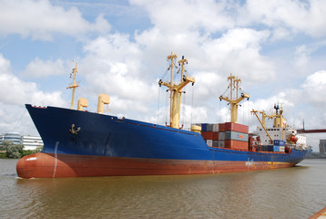 cargo, port de Nantes