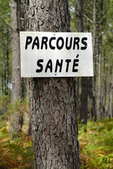 panneau parcours de sant&eacute;